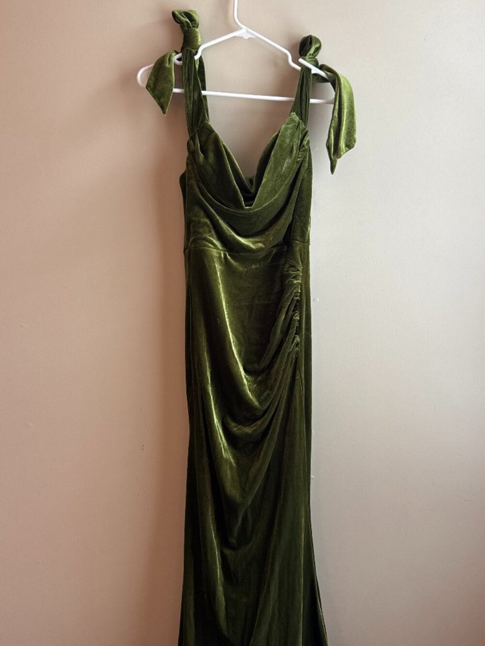 As Seen on Taylor Love is Blind, Elegant Velvet OffShoulder Mermaid Evening Gown - Picture 3 of 15